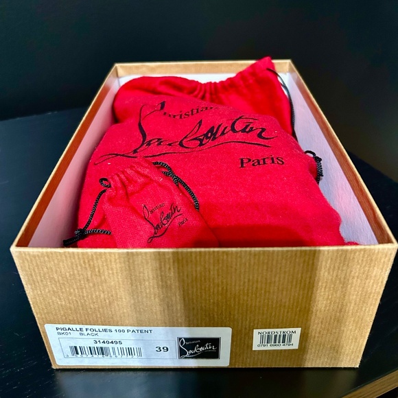 Christian Louboutin Pigalle Follies 100 Black Patent Pumps w/ Box & Dust Bag - Picture 4 of 4